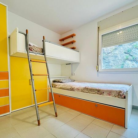 Roc Mar 3 3D - Apartamento Cerca Del Centro Y De La Playa - Terraza Con Vistas Al Mar Y Al Puerto Росес Екстериор снимка